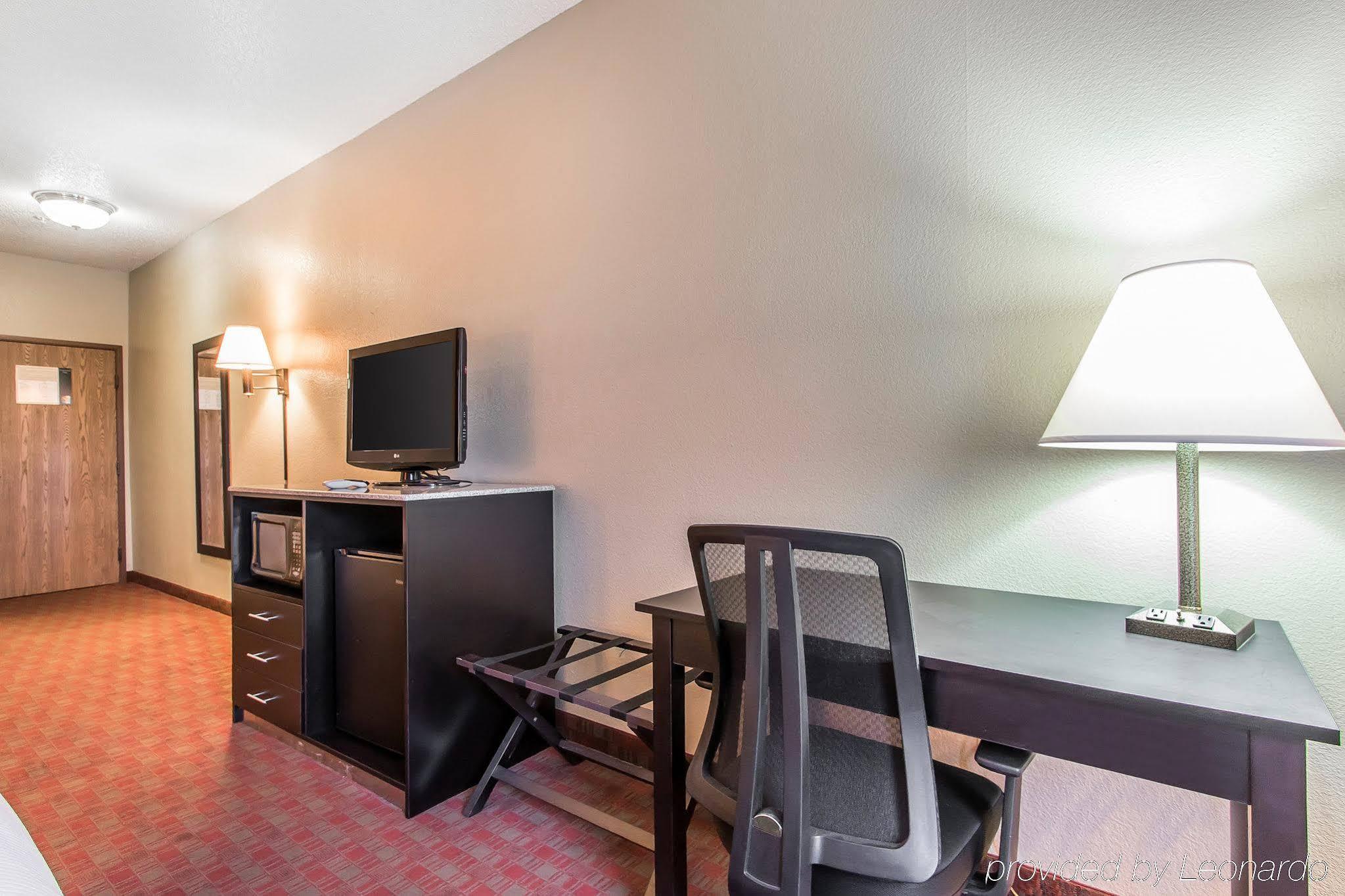 Quality Inn & Suites La Vergne Ngoại thất bức ảnh