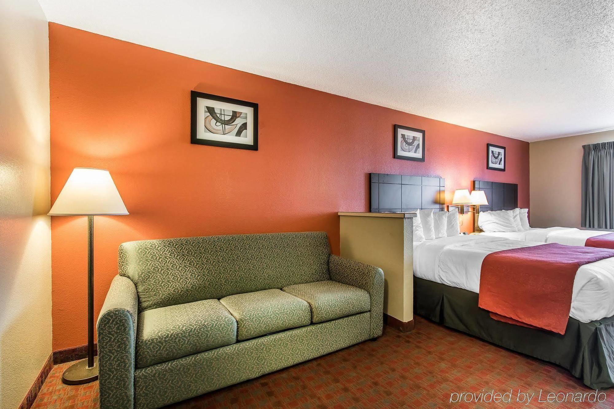 Quality Inn & Suites La Vergne Ngoại thất bức ảnh
