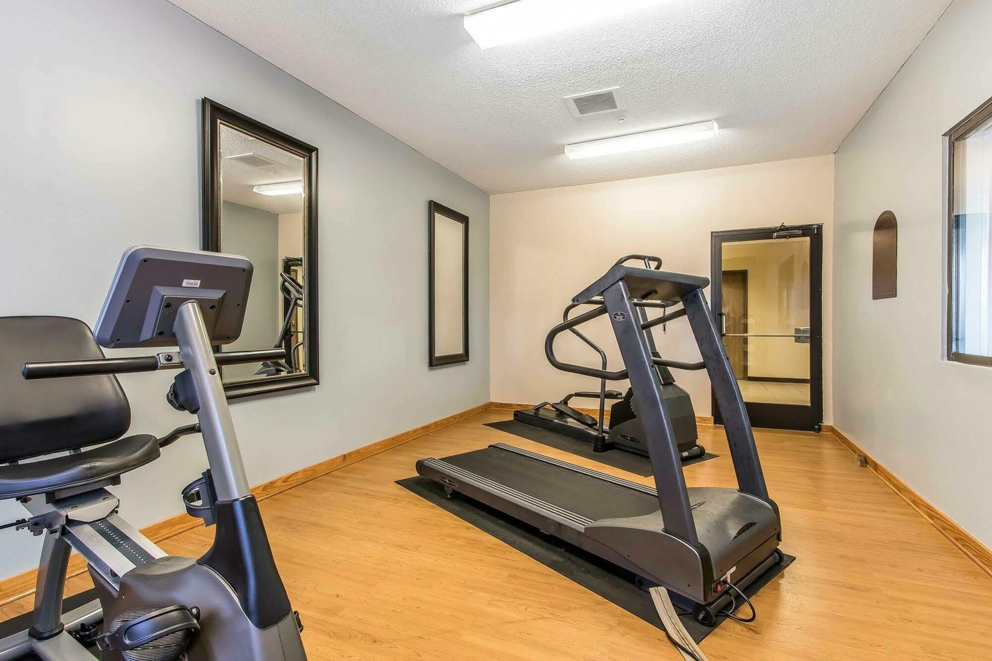 Quality Inn & Suites La Vergne Ngoại thất bức ảnh